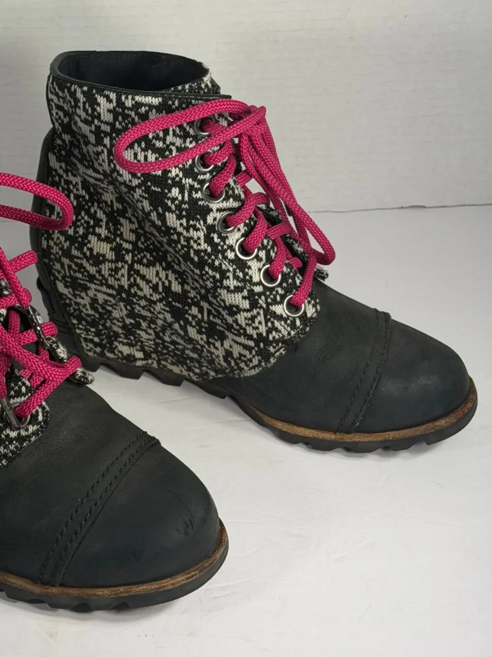 Women's size 8 Sorel boots